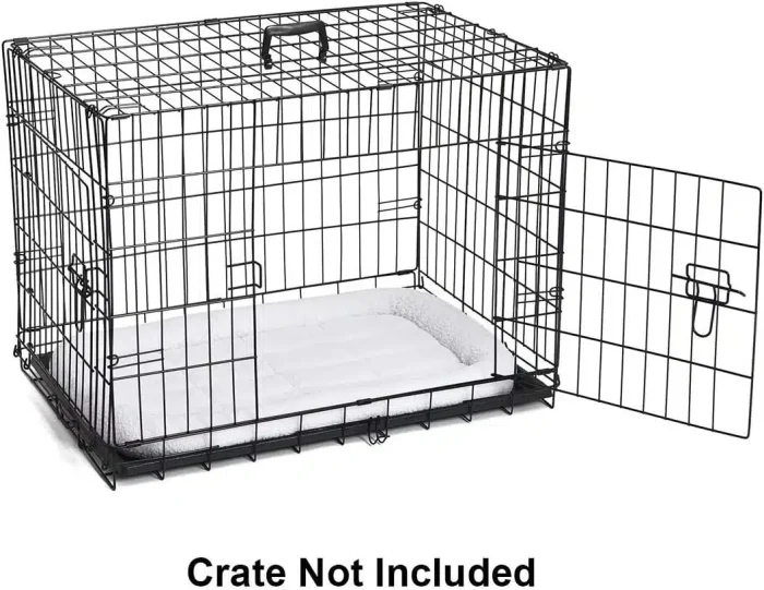 Amazon Basics 29-Inch Padded Pet Bolster Bed for Dog, White, 29.13"L x 18.9"W x 2.76"H - Image 4