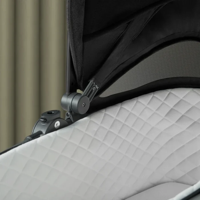 Silver Cross Wave First Bed Carrycot Onyx - Image 5