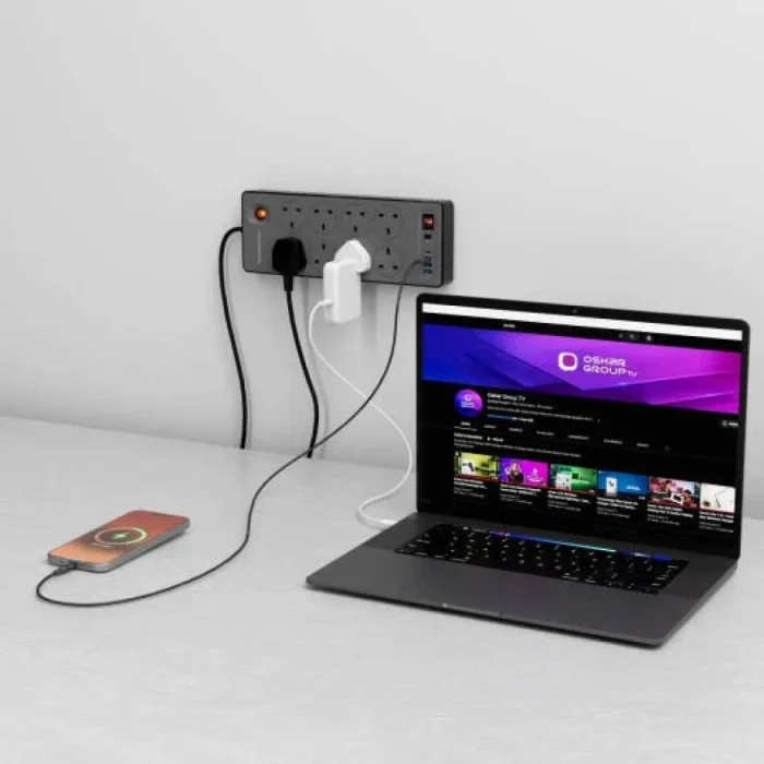 Powerology 8AC 2990W Power Strip with 8 Sockets, PD 20W USB C & Fast USB A Ports, High Power Surge Protection, 2m Cable, Smart Multi Device Charging for Home & Office Use, Black | PWCUQC047BK - Image 3